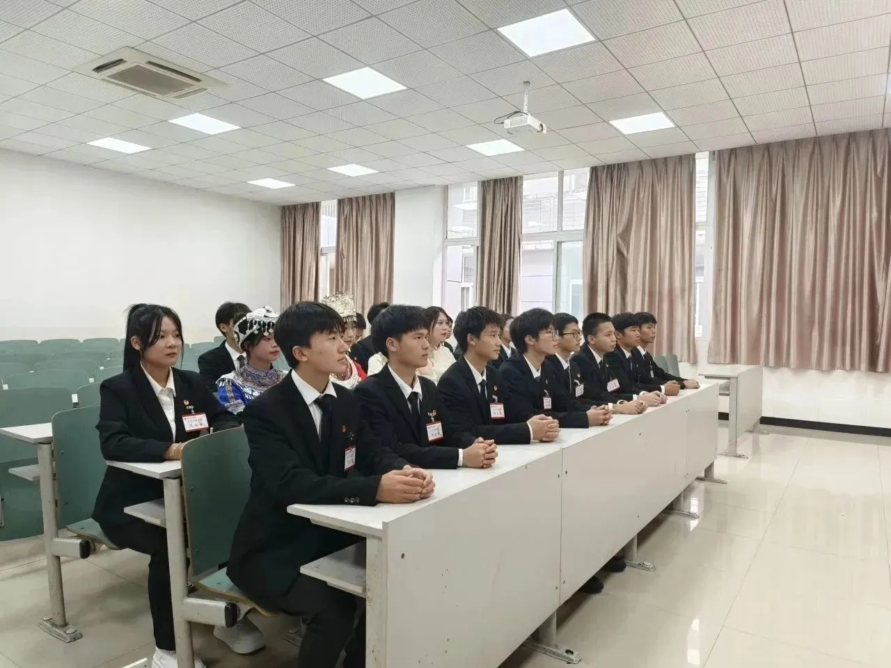 图示, 示意图&#10;&#10;中度可信度描述已自动生成:ver1