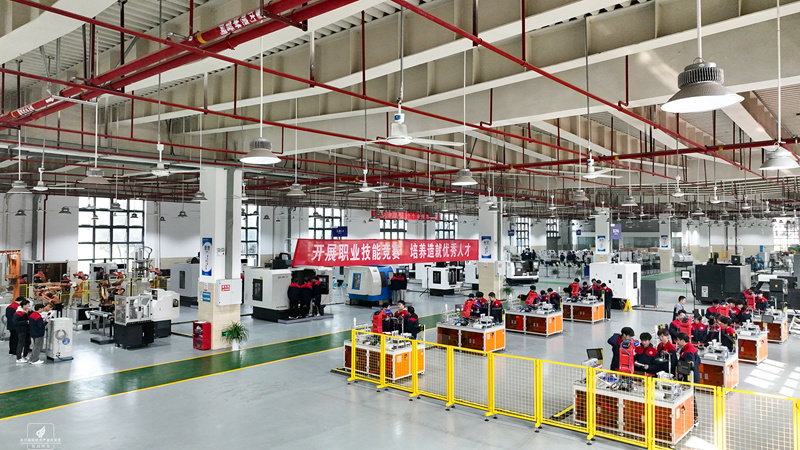 微信图片_20251014094547_792_31_副本.jpg 微信图片_20251014094547_792_31_副本.jpg