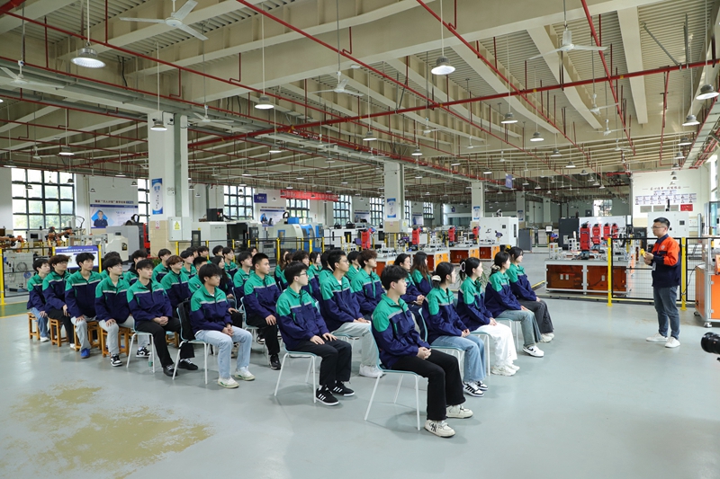 微信图片_20251225165018_2333_31.jpg 微信图片_20251225165018_2333_31.jpg