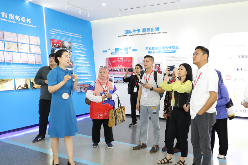 5D4P7175.png 5D4P7175.png