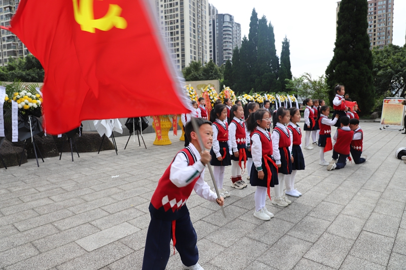 IMG_7895.jpg IMG_7895.jpg