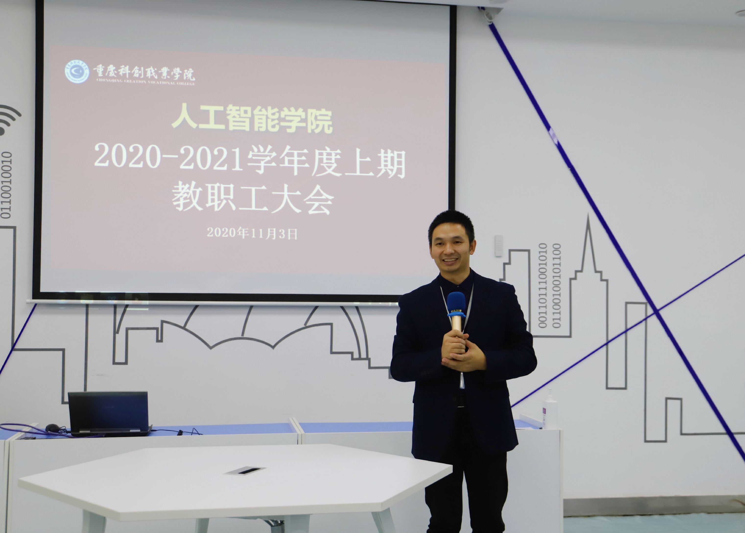 f291a9a2a3eb7d592003b35d2a7c4fe