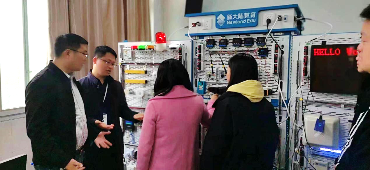 5fd98f80bbc8de7460052d82f964185