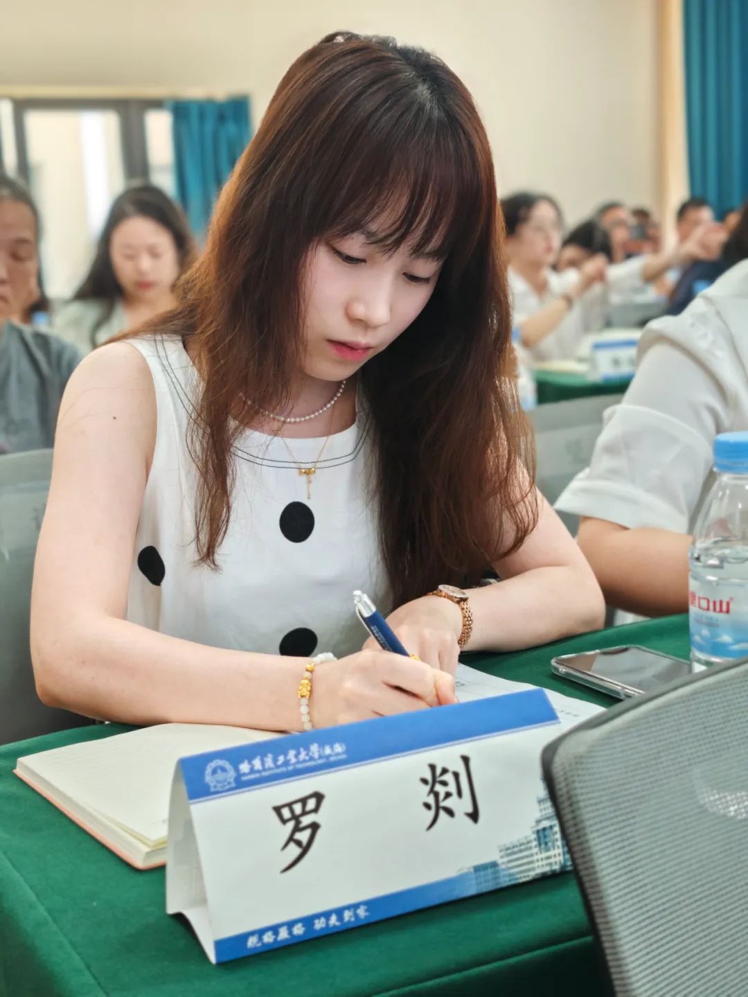 acfceecd2be3d23cb1cafa3a9b7f6bf7.jpg acfceecd2be3d23cb1cafa3a9b7f6bf7.jpg