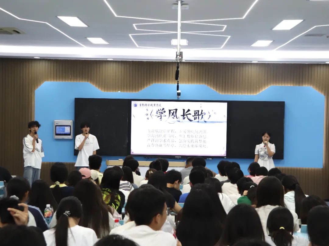 ebecb407ddbee5cd97a7c3ec0142945c.jpg ebecb407ddbee5cd97a7c3ec0142945c.jpg