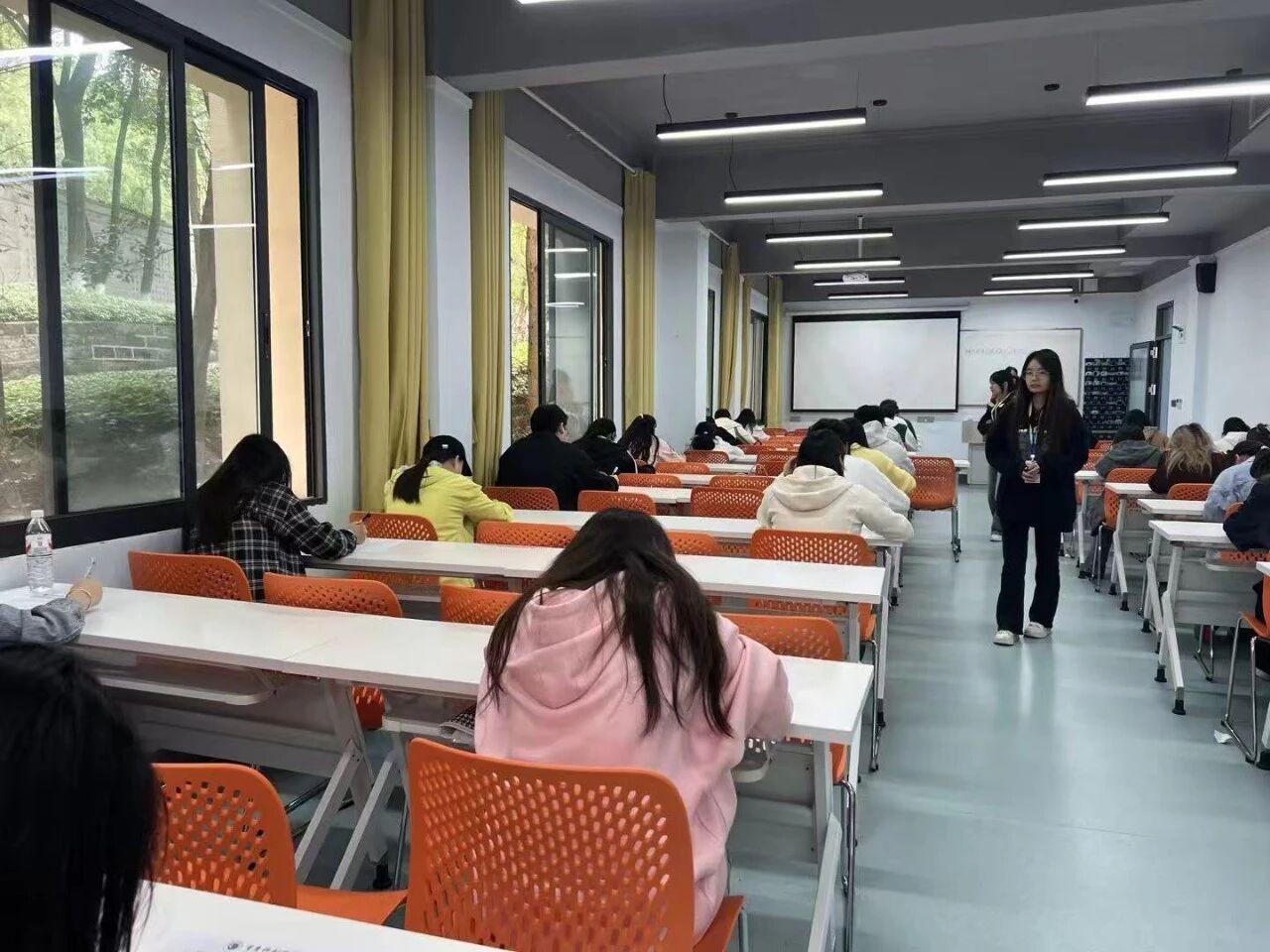 5ea1fd01753e35f41c9c0b7aa2f32bae.jpg 5ea1fd01753e35f41c9c0b7aa2f32bae.jpg