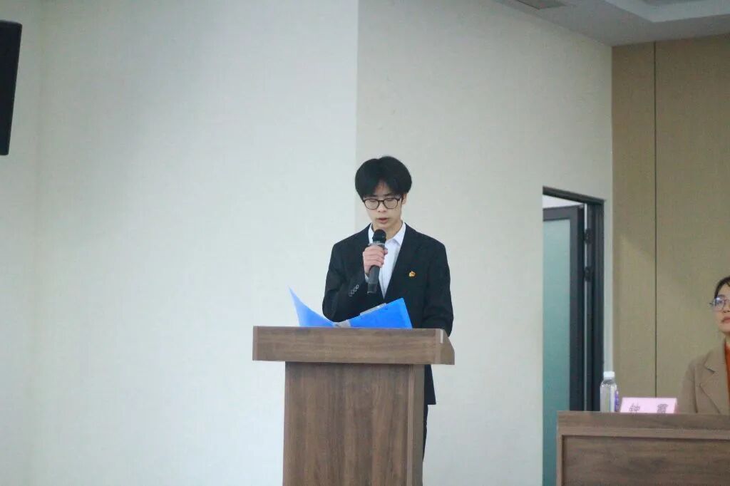 db9039412dbcf78bc88e0e7edd24f246.jpg db9039412dbcf78bc88e0e7edd24f246.jpg