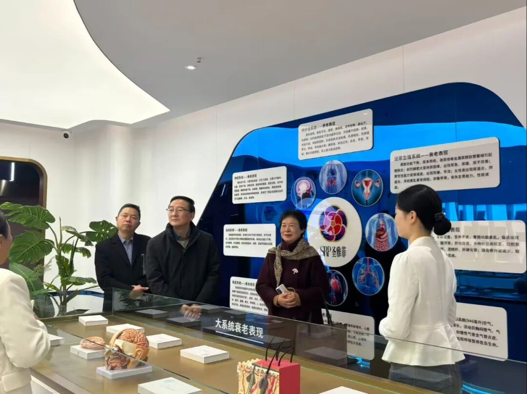 7b913fcc1c4bd6396a04af371d292b12.jpg 7b913fcc1c4bd6396a04af371d292b12.jpg